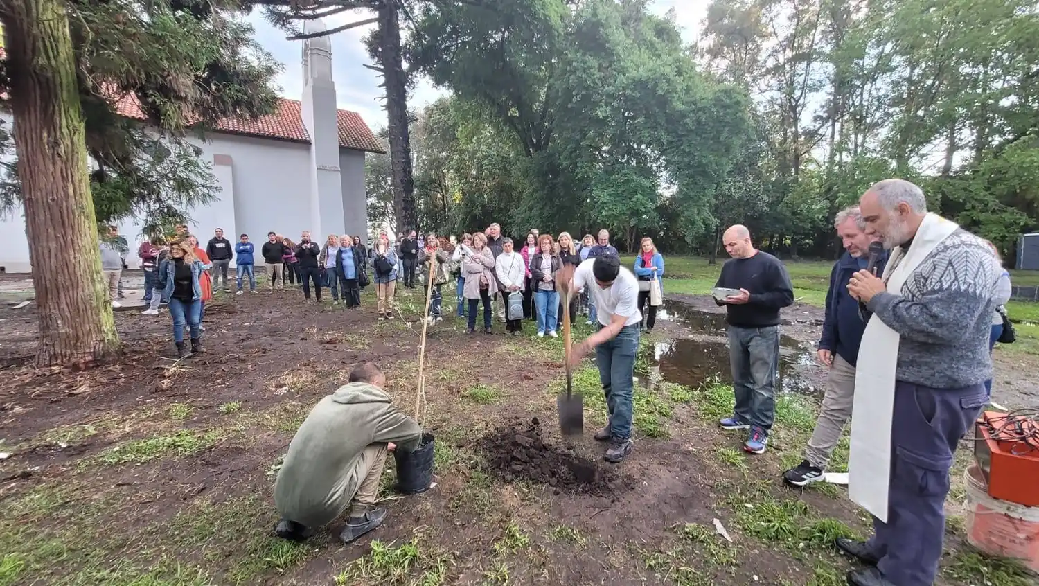 Jornada de Oración Contemplativa en el Monasterio San José de Gándara: un encuentro de fe, ecología y esperanza