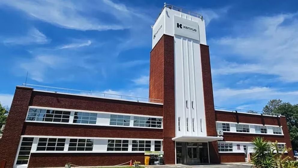 Kenvue cierra su planta en Pilar y se suma a la ola de empresas que dejan de producir en Argentina