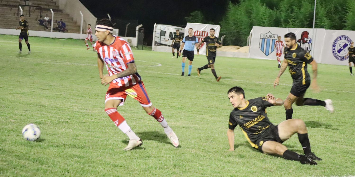 Atlético Paraná eliminó a Libertad del Torneo Regional en la serie de penales