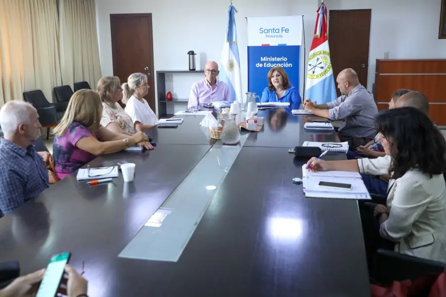 Se llevó a cabo la primera reunión paritaria técnica con los gremios docentes