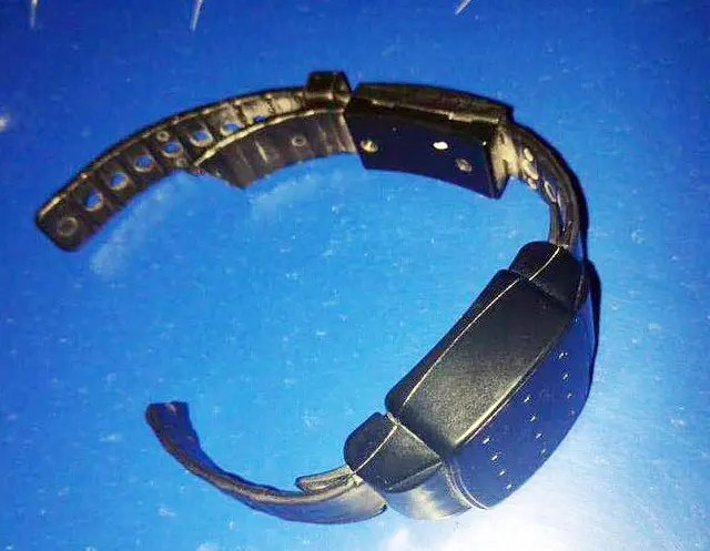 Tenía arresto domiciliario, cortó “la pulserita” y se fugó