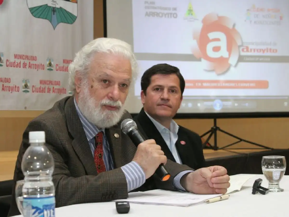 Pedagogo italiano impulsa a los arroyitenses a pensar la ciudad junto a los niños 