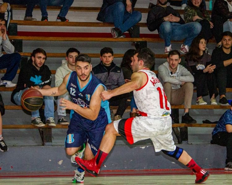 Se juega la cuarta del Oficial