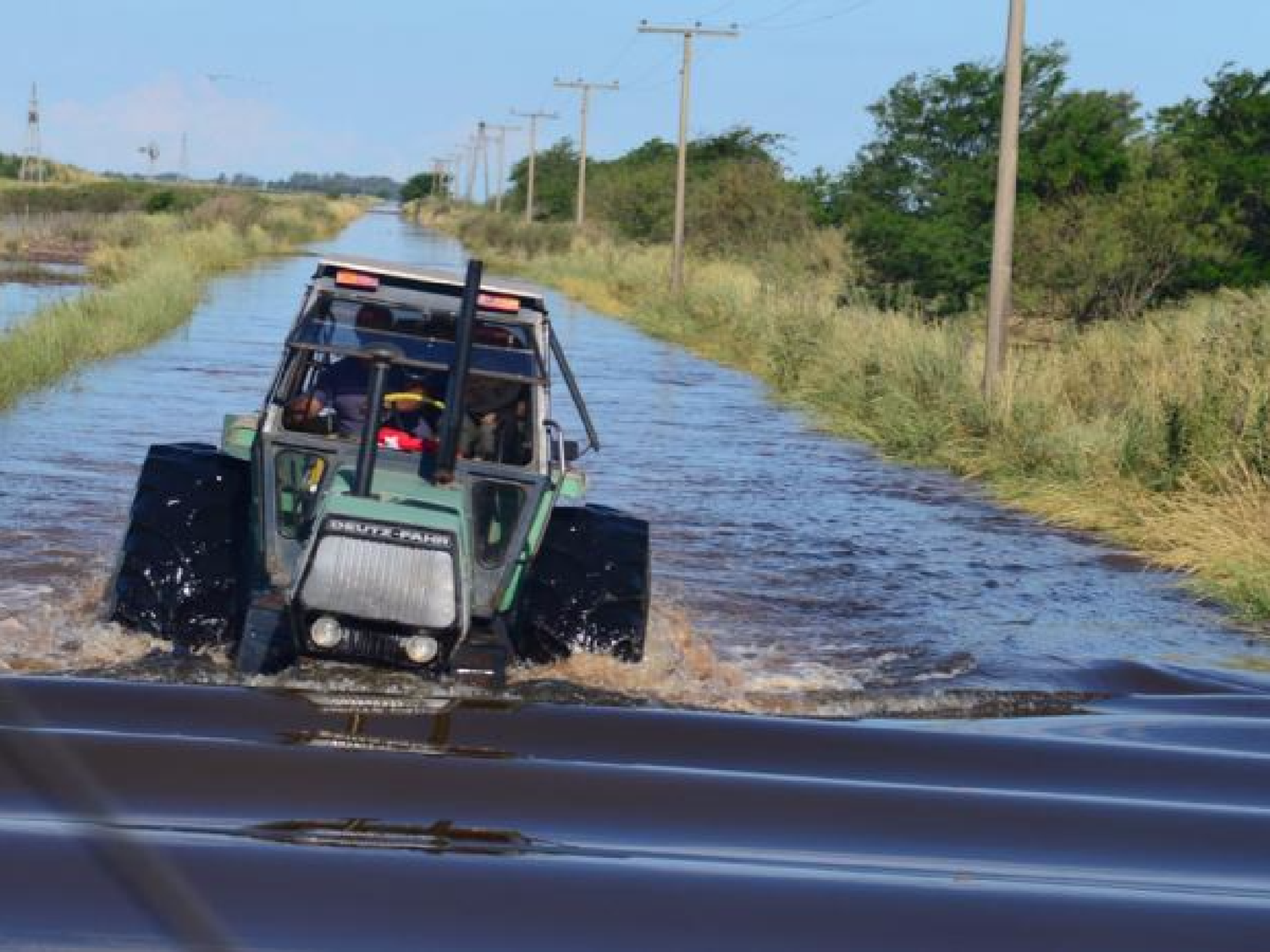 El drama de Laboulaye por los campos totalmente inundados