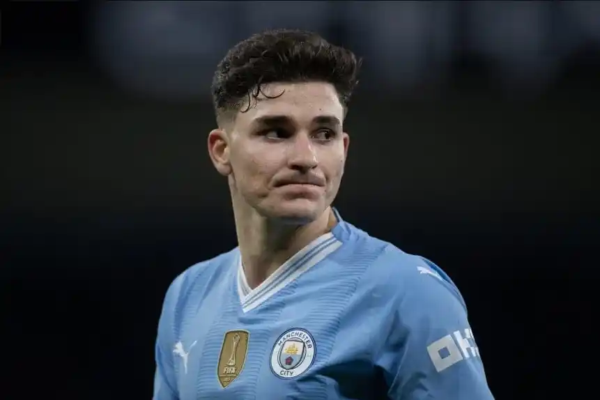 Julián Álvarez se va de Manchester City: acuerdo con el Atlético de Madrid