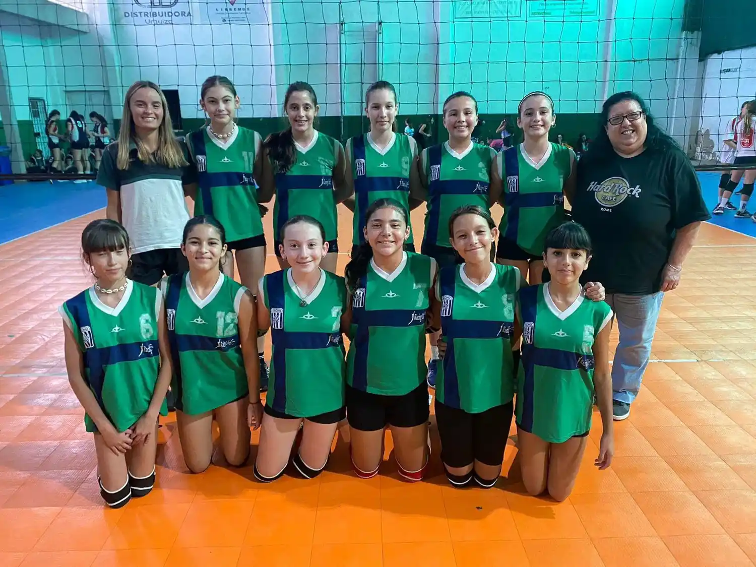 Las gurisas de Racing terminaron segundas en la jornada inaugural, en la cual fueron anfitrionas.