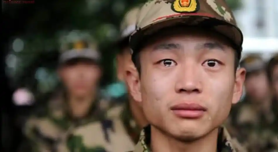 Gobierno de China es muy duro con los jóvenes pues se estarían volviendo afeminados