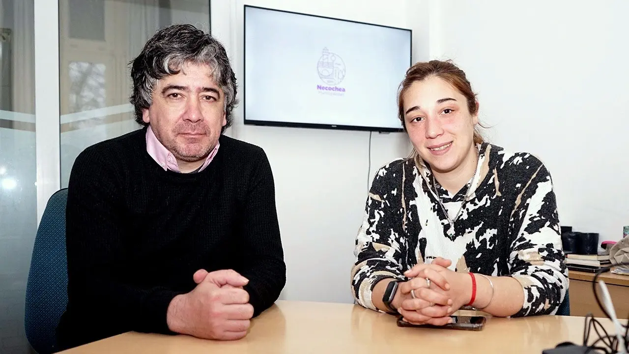 Arturo Serrano de la Biblioteca de Autores y Jorgelina Serrano de Ecos Literatura
