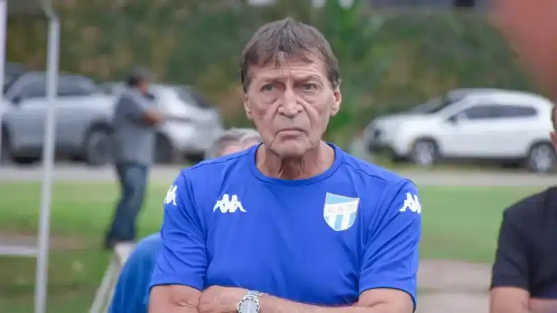 Falcioni debuta en Atlético Tucumán.