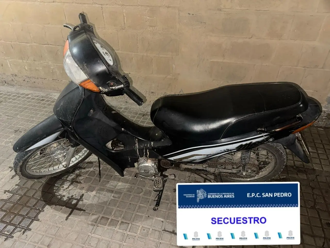 La moto fue restituida a su propietaria.