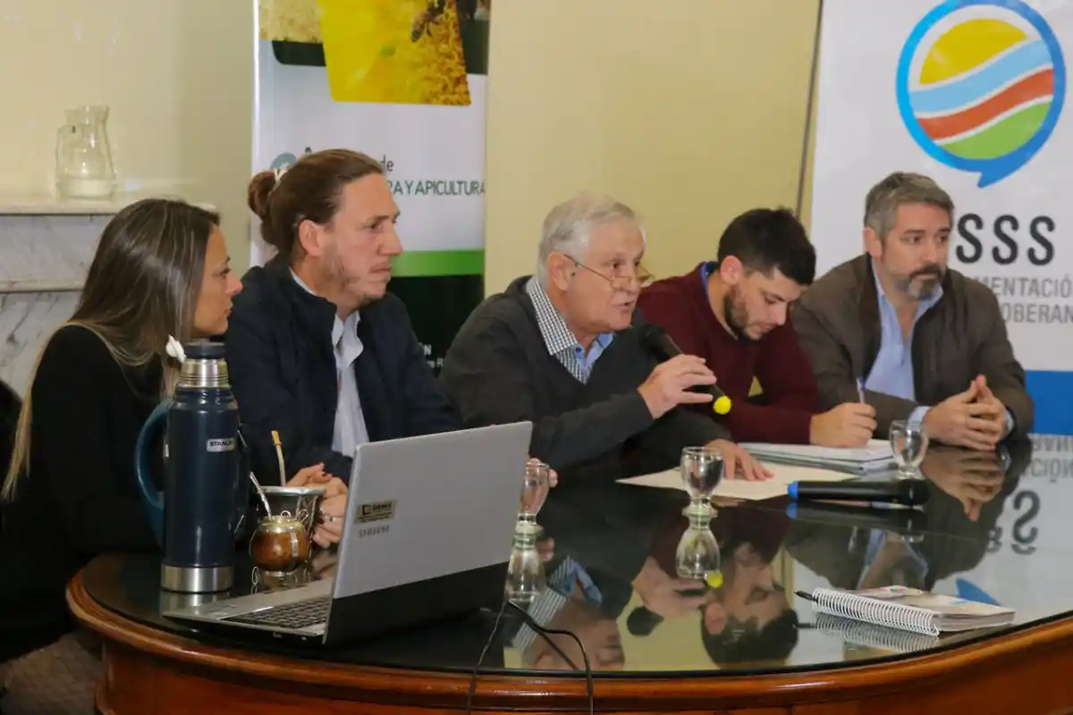 "La agroecología es el único camino para revertir el terrible daño que hemos hecho"