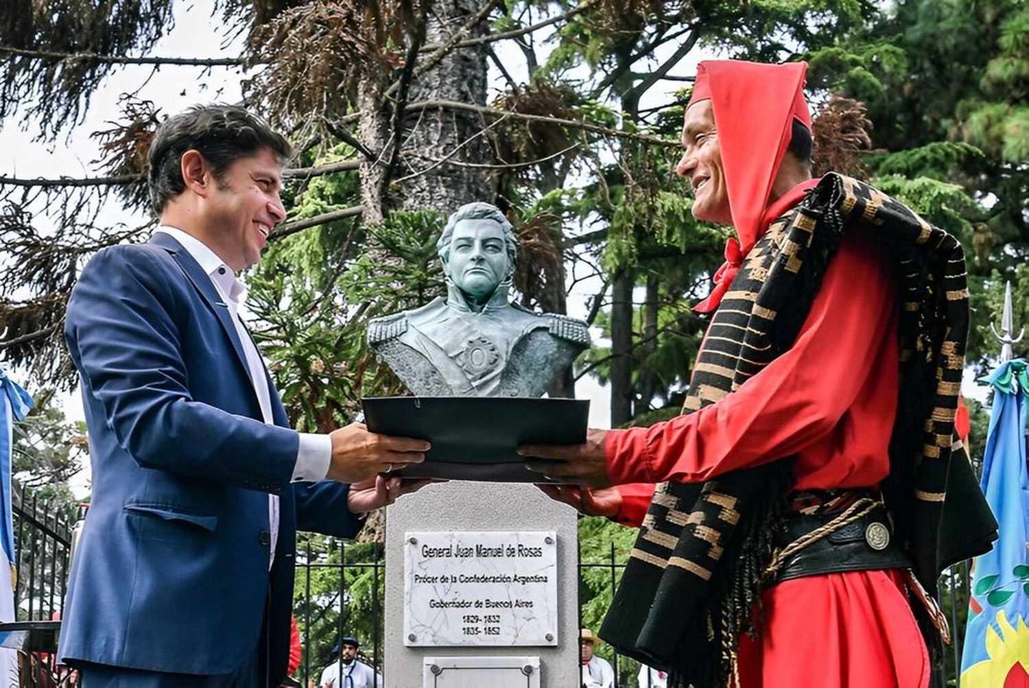 Kicillof "persona no grata" y la polémica de ruralistas con el intendente Salazar