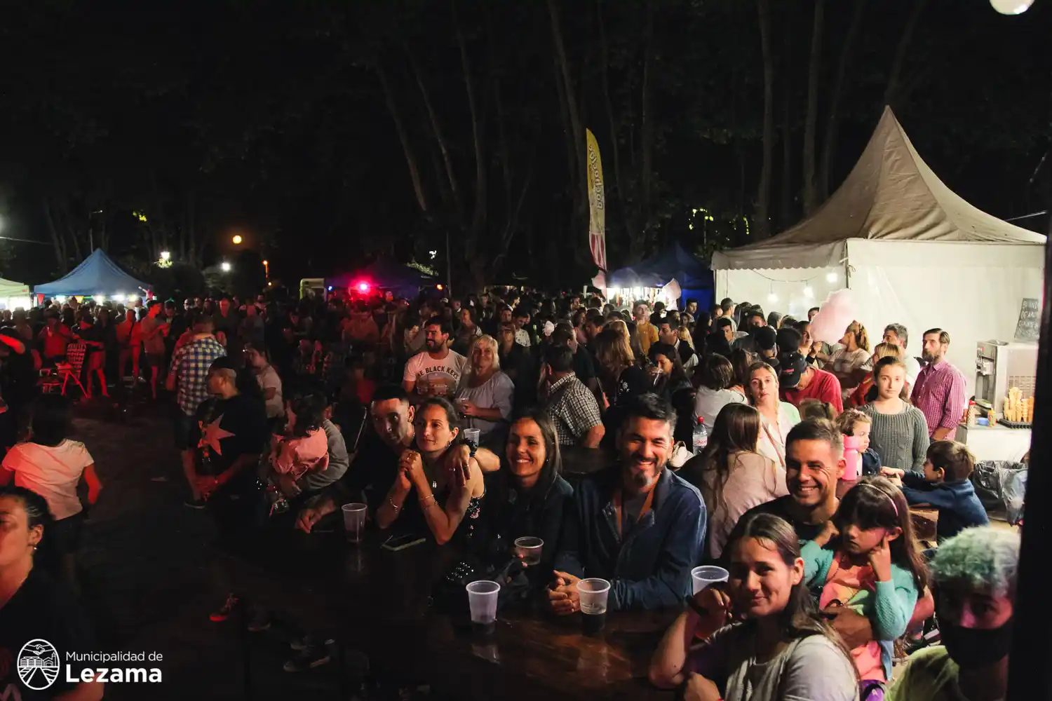 Se realizaron los festejos patronales en Lezama con gran marco de público