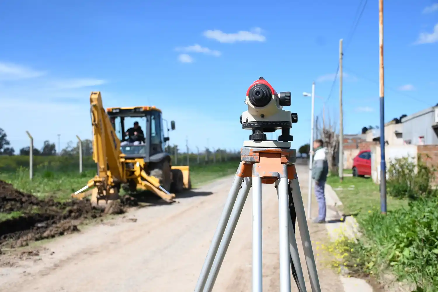 Comenzó la primera etapa de la pavimentación en el barrio 30 de Mayo