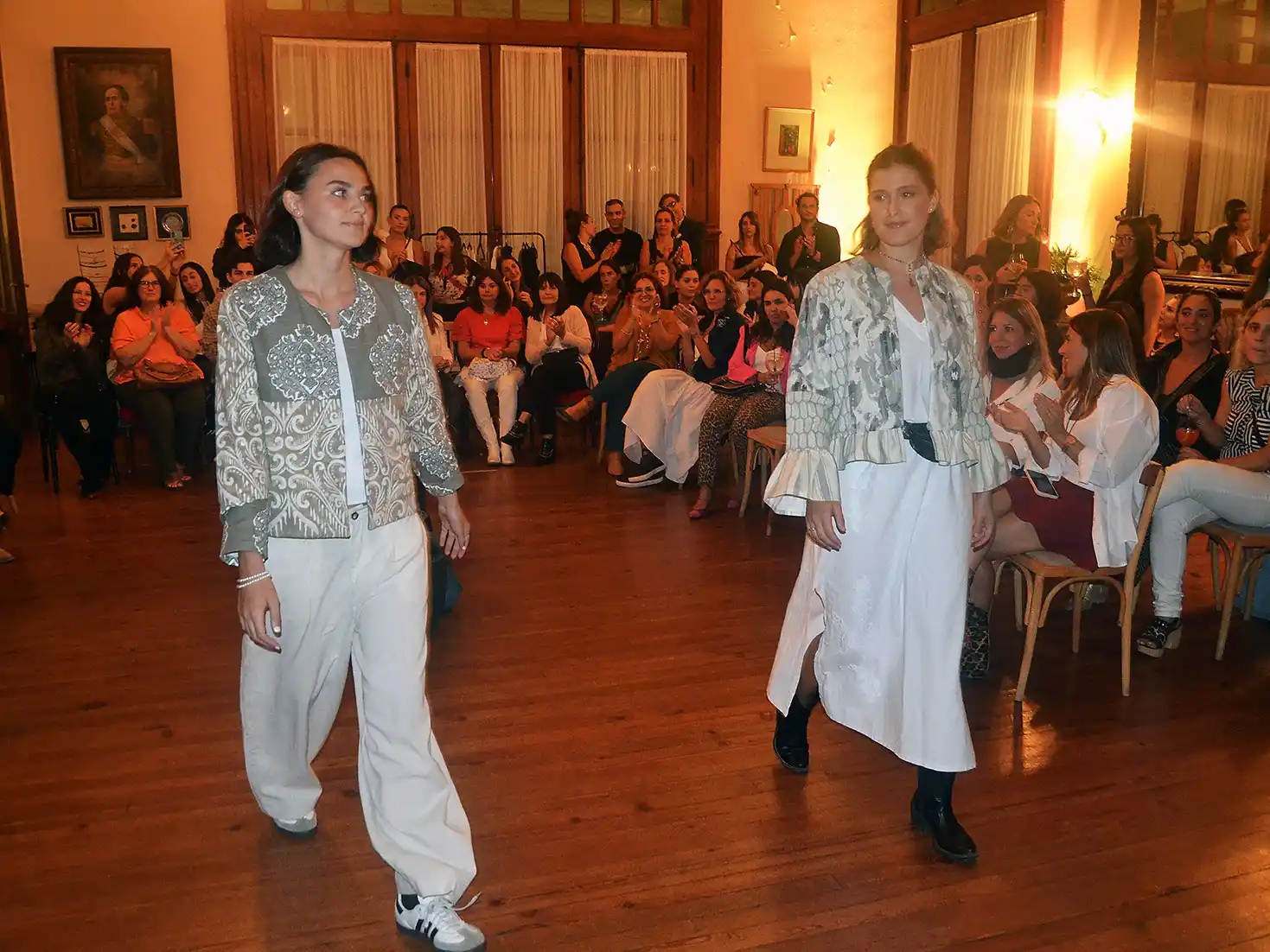 Primer desfile de moda “La Pasarela del Club”