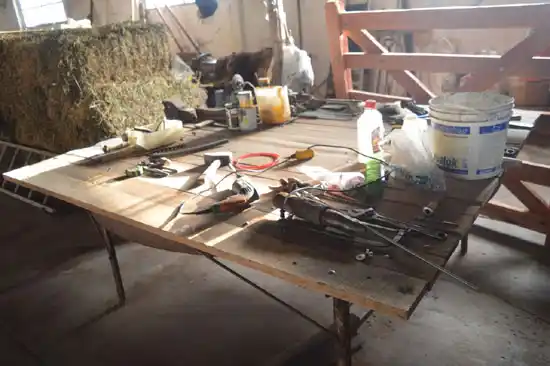 Se cortó con una amoladora y no resistió