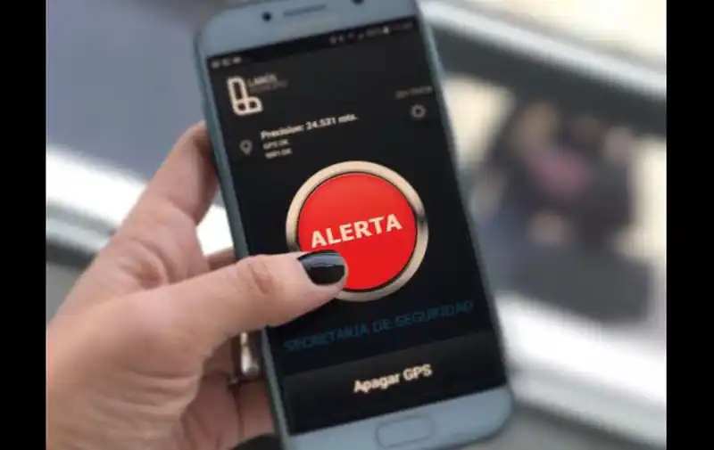 Botones antipánico para mujeres