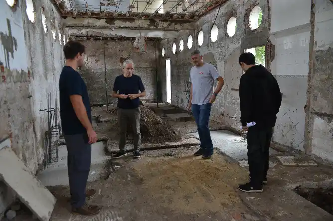 Avanza la puesta en valor del emblemático edificio del Turista en Chascomús