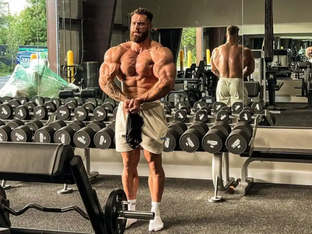 Conoce a los culturistas que amenazan el trono de Chris Bumstead