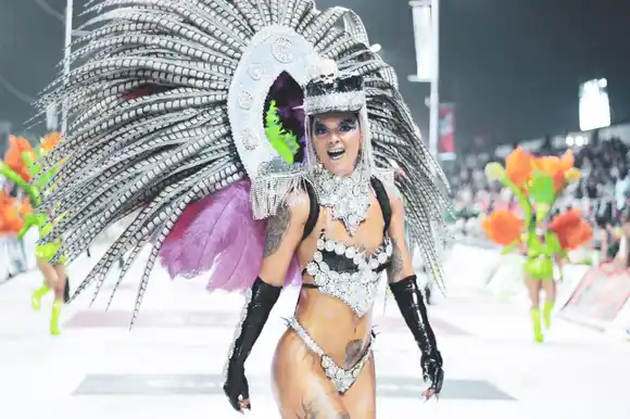 Ante un gran marco de público se desarrolló la tercera noche del Carnaval de Concordia