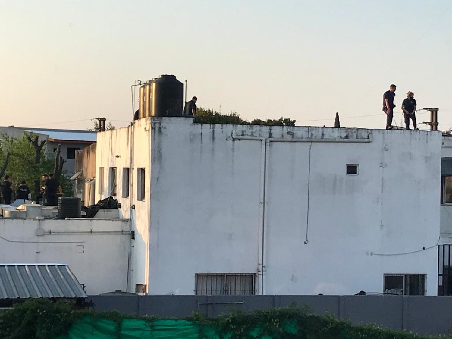 Motín en comisaría cuarta de Florencio Varela: Dos rehenes