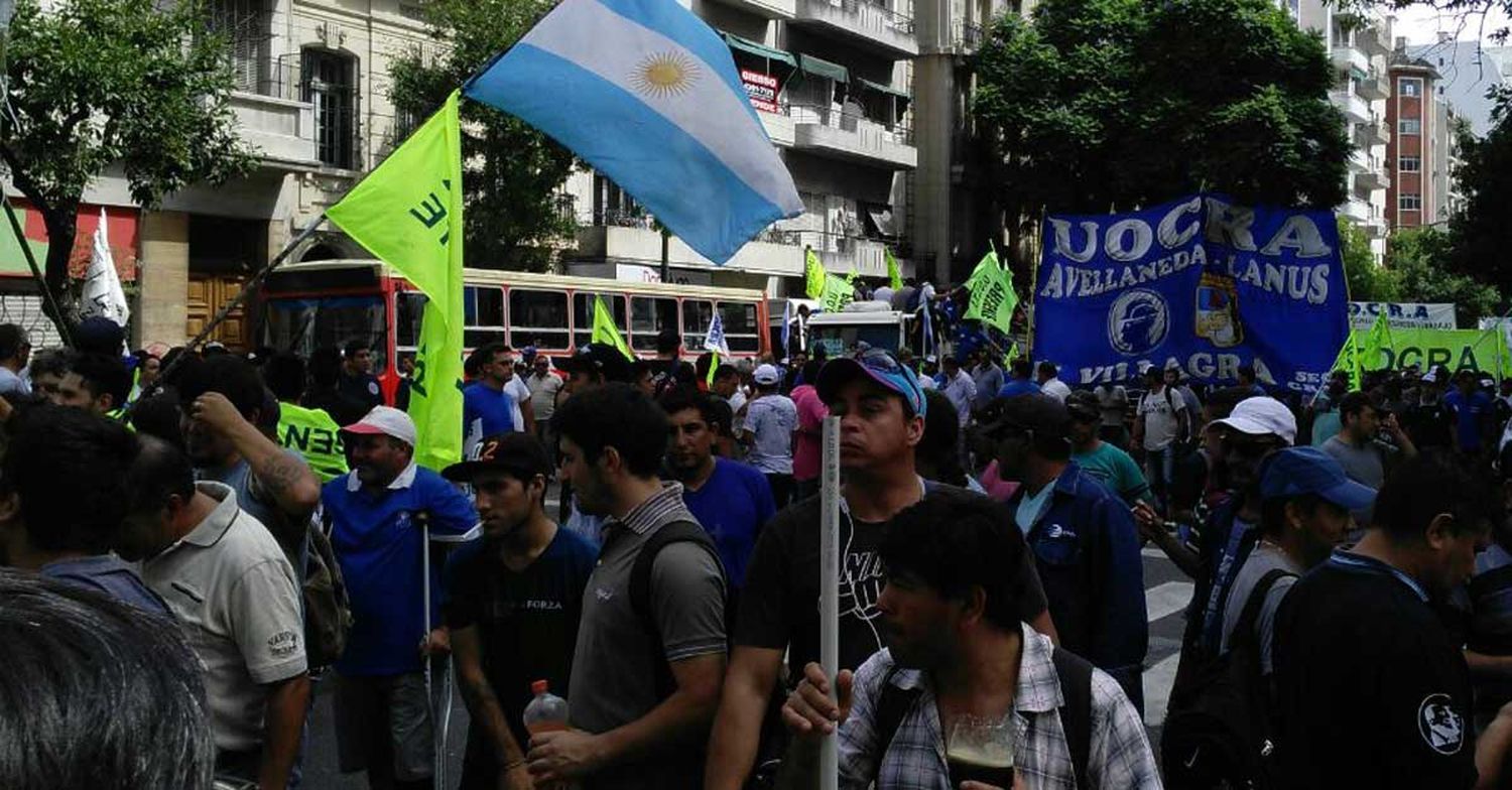 La CGT convocó a un paro general para marzo o abril