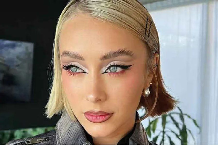 Tini Stoessel y Tuli Acosta imponen el pelo rubio y corte bob que es tendencia este año