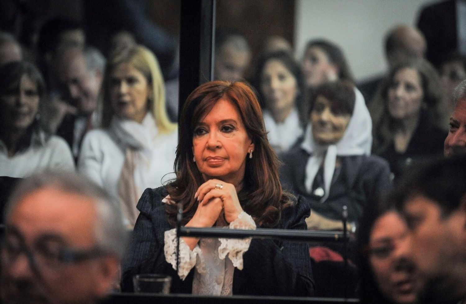 Obra pública: rechazaron los pedidos de CFK para suspender el juicio oral en su contra