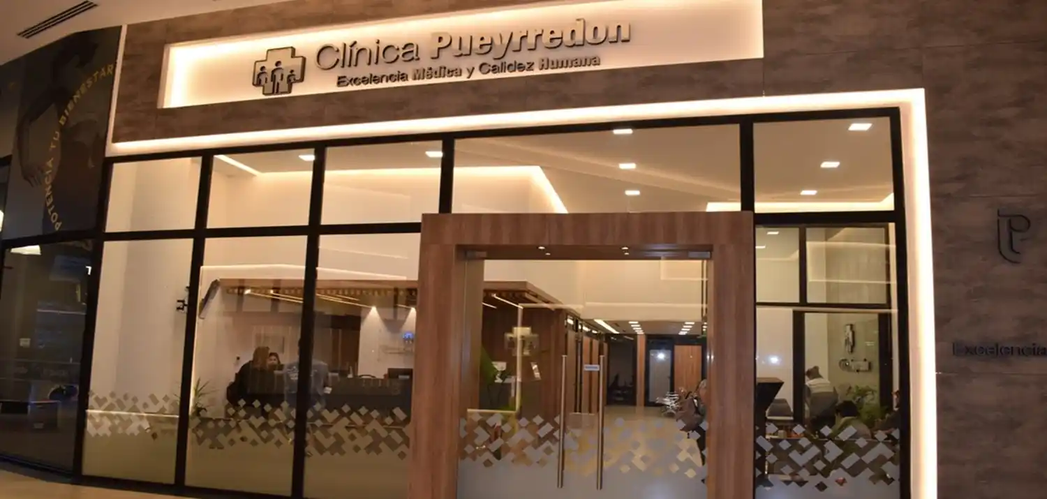 Cuenta con 502 empleados y 324
profesionales que brindan atención a un promedio anual de 330 mil consultas y 13 mil internaciones o procedimientos.