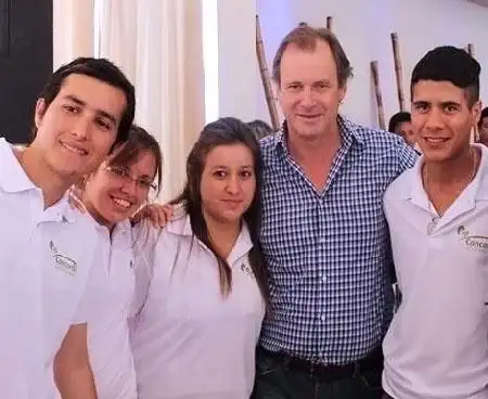 Se inició el pago de becas provinciales, con un 40 por ciento de aumento
