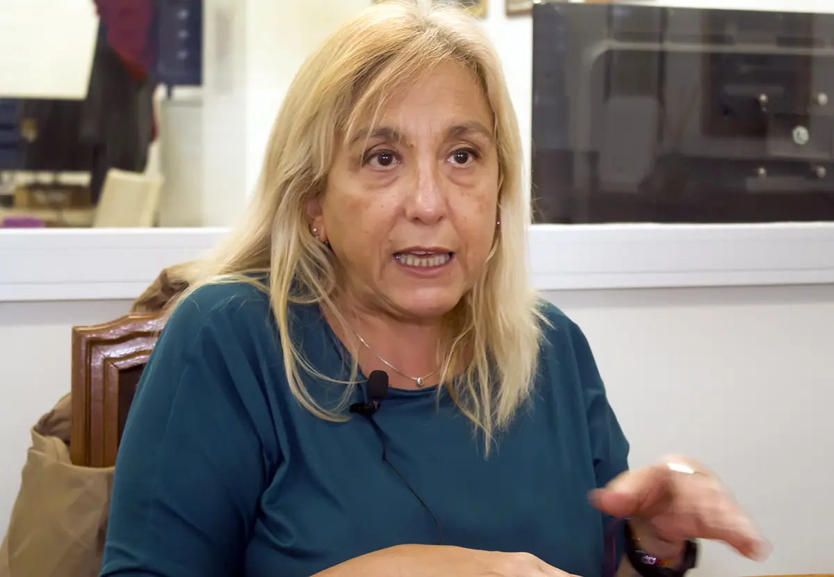 Andrea Perestiuk. Indicó que la demanda del Hospital crecerá, producto de la crisis actual.