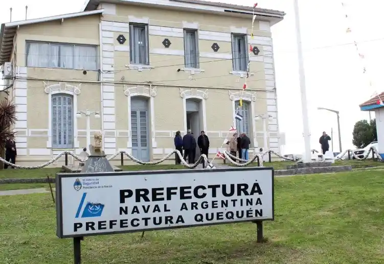 Prefectura Naval Argentina con sede en Quequén