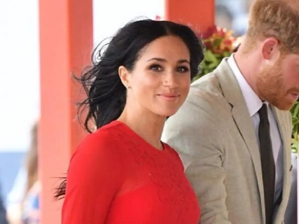 El descuido en el vestuario de Meghan Markle que dio la vuelta al mundo