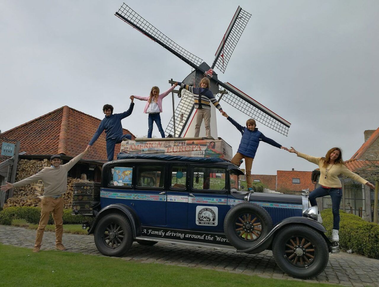 Los Zapp: una familia, Chovet y un viaje por el mundo de 22 años en un auto de 1928