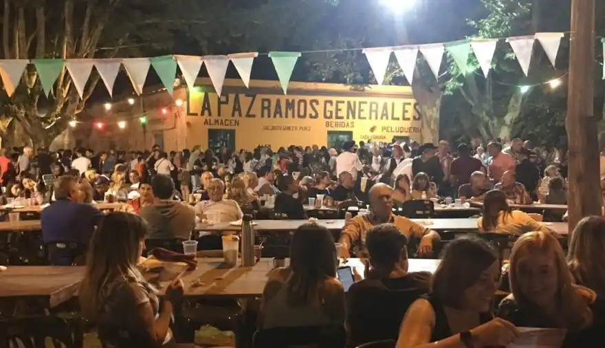 El evento convoca a cientos de turistas.