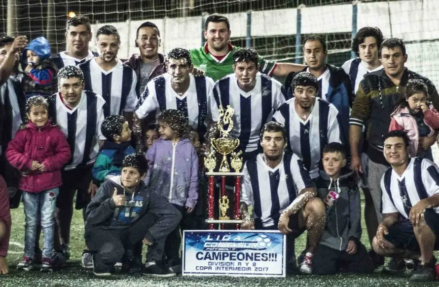 Campeones en la Liga Costasur