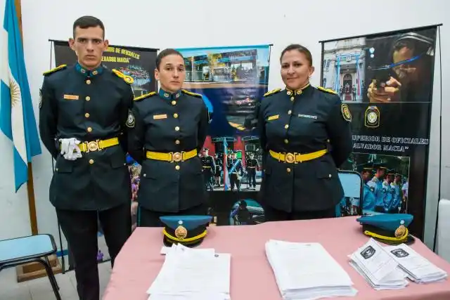 Se desarrolló la Feria de las Carreras en el Complejo