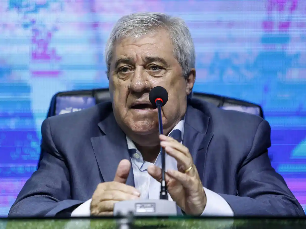 “No me gusta el calendario que tenemos”, afirmó Ameal