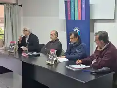 La Editorial Unicen presentó el libro Metáforas de la Manipulación