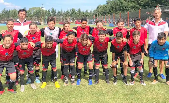Participaron en copa de fútbol infantil en Balcarce