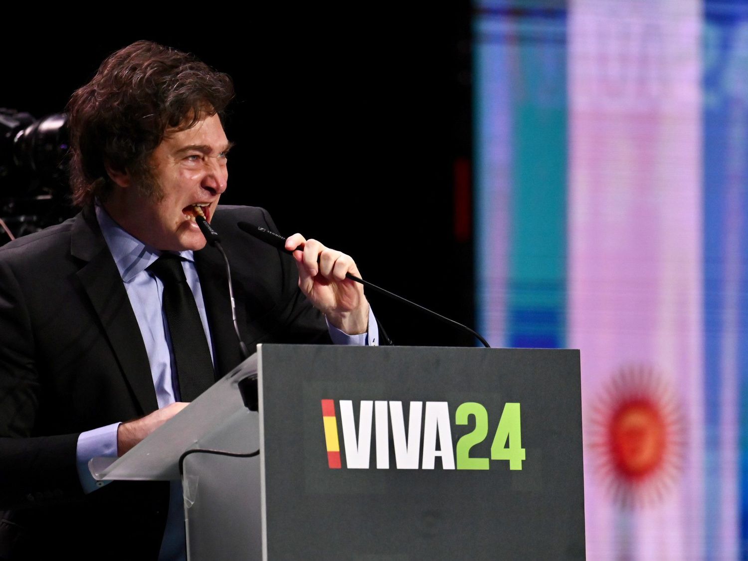 Javier Milei en el acto que desató el conflicto con el Gobierno español.