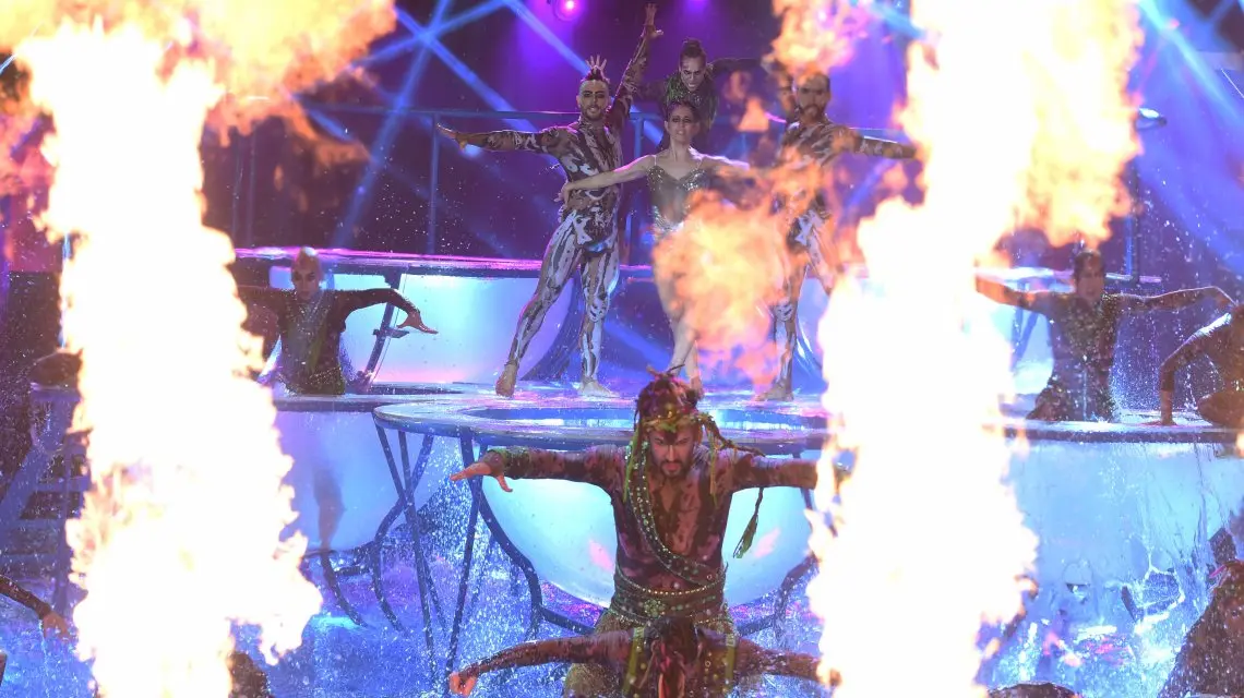 La espectacular apertura del aquadance en ShowMatch