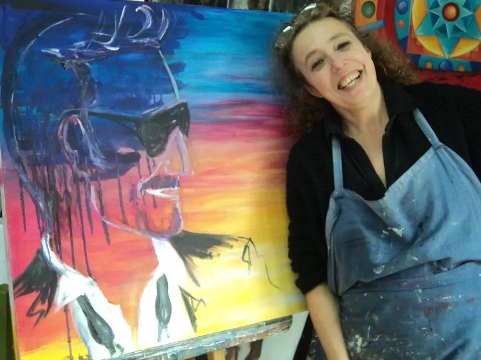 “Pintar es expresar un estado de ánimo, me conecto con el color”