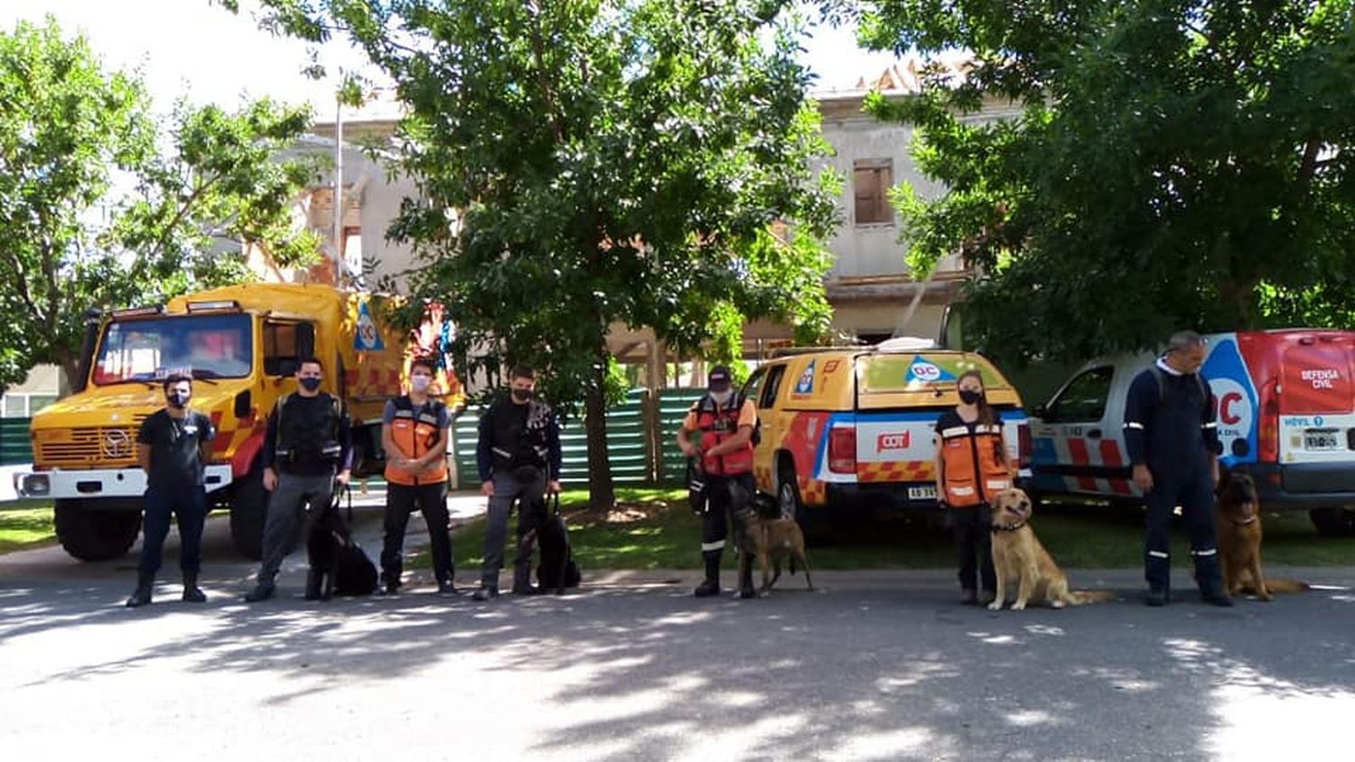 La unidad K9 de los Bomberos prestó colaboración en Bs As