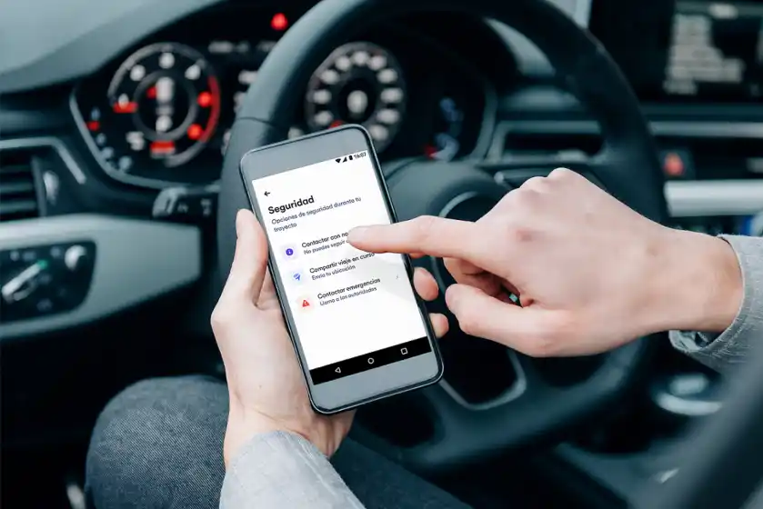 Cabify lanza botón de seguridad en la app de conductores e identificación de pasajeros para los pagos en efectivo