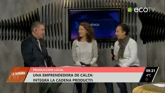 Una singular emprendedora produce calzado en Tandil