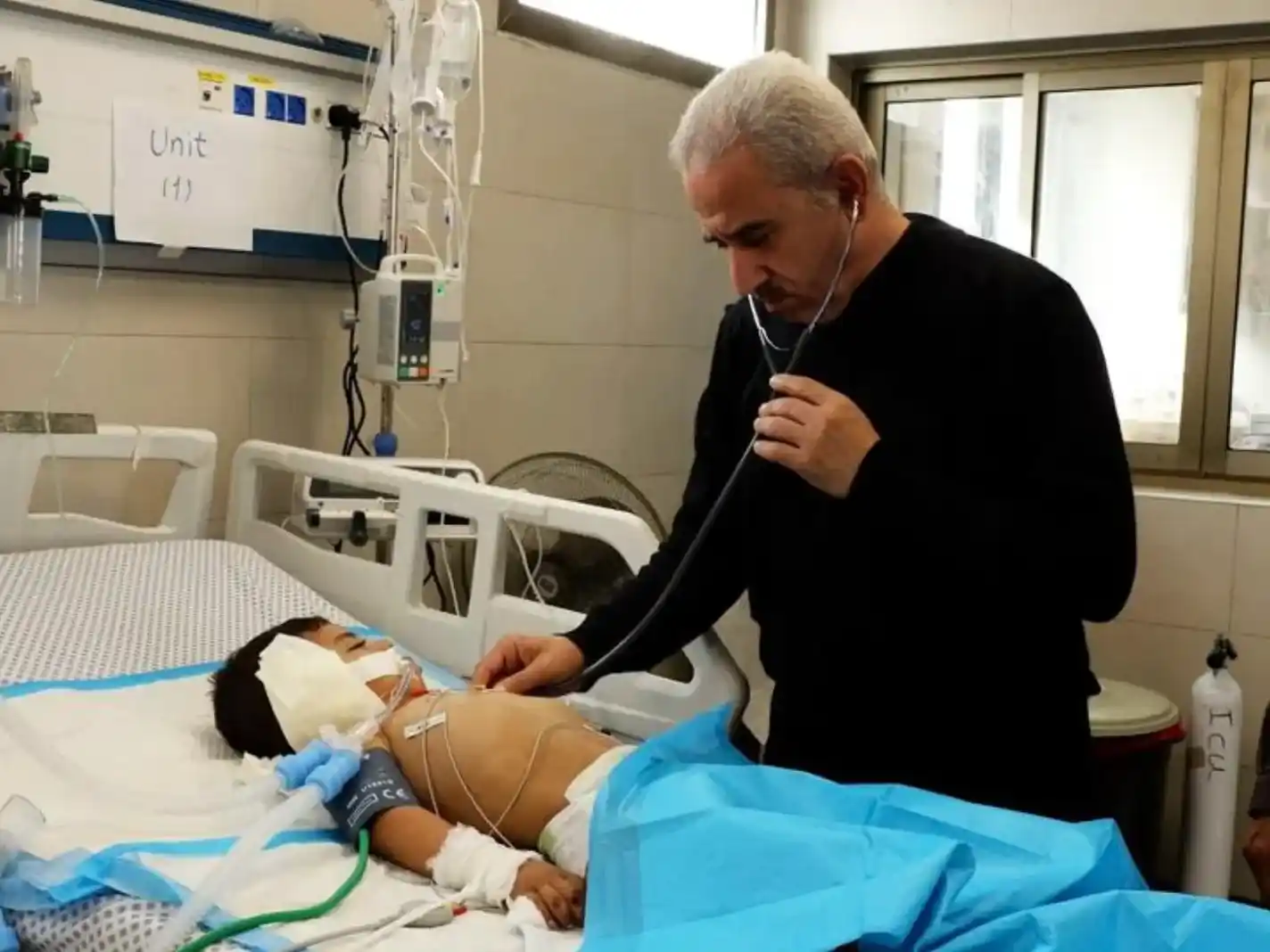 Madres en Gaza temen por la vida de sus bebés ante el colapso de la crisis sanitaria