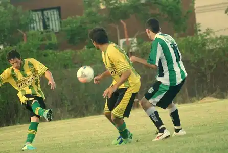 A las 18, Sarmiento enfrentará a Gualeguay Central 