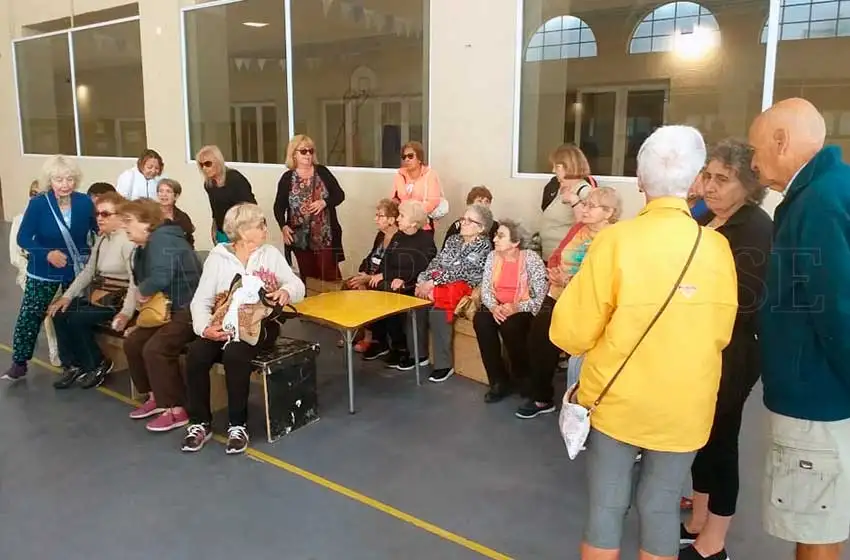 CEF: la Provincia cortó el seguro médico a los mayores de 80 años