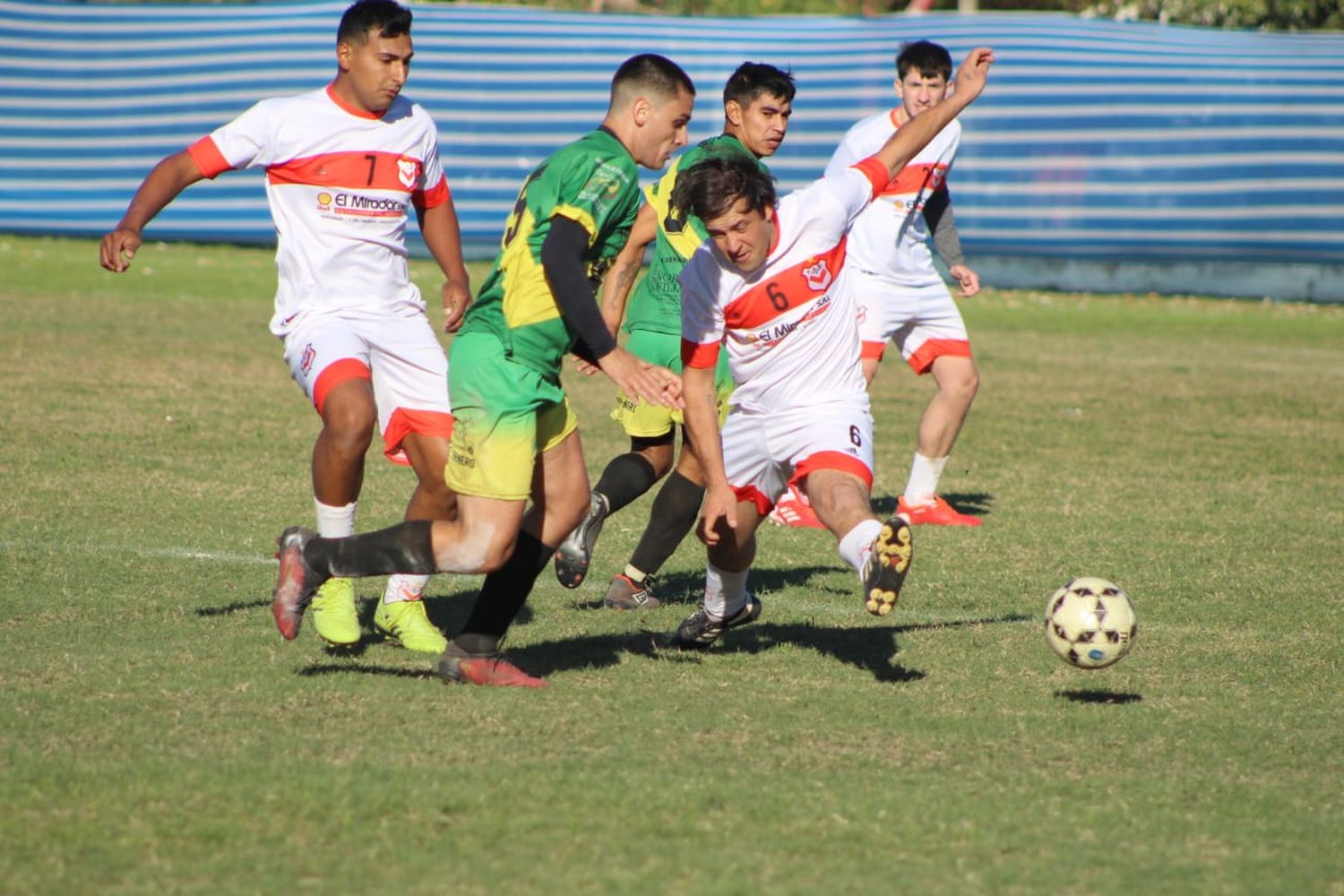 Quilmes y Urquiza viene de protagonizar un encarnizado clásico. El "cervecero" va por más al norte para enfrentar al bicampeón Barrio Norte, mientras que el CAU intentará bajarlo de la punta a Sociedad Sportiva.